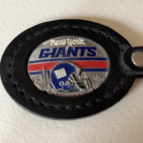 Siskiyou Officially Licensed NFL Product NY GIANTS leather keychain Unisex - Picture 2 of 8
